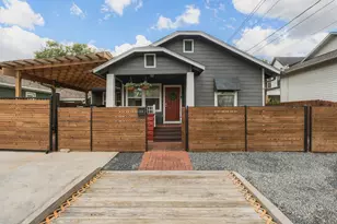 614 Coronado St, Houston, TX 77009 - Photo 1