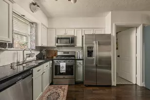 614 Coronado St, Houston, TX 77009 - Photo 8