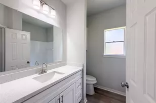 1102 Londonderry Ave, Friendswood, TX 77546 - Photo 16