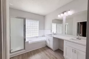 1102 Londonderry Ave, Friendswood, TX 77546 - Photo 18