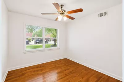 4907 Imperial Street, Bellaire, TX 77401 - Photo 14