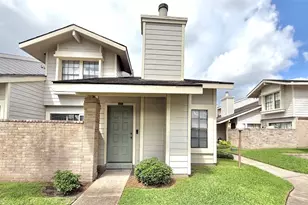 11889 Bob White Dr, Houston, TX 77035 - Photo 1