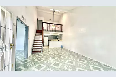 11889 Bobwhite Drive #834, Houston, TX 77035 - Photo 4