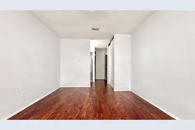 11889 Bobwhite Drive #834, Houston, TX 77035 - Photo 14