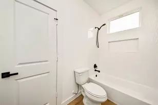 5201 Fairchild St, Houston, TX 77028 - Photo 30