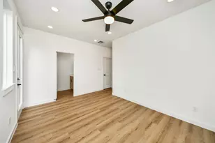 5201 Fairchild St, Houston, TX 77028 - Photo 28