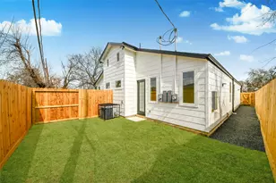 5201 Fairchild St, Houston, TX 77028 - Photo 32