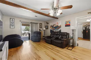 1614 Luza St, Bryan, TX 77802 - Photo 2