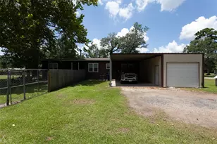 634 Kathy St, Orange, TX 77632 - Photo 30