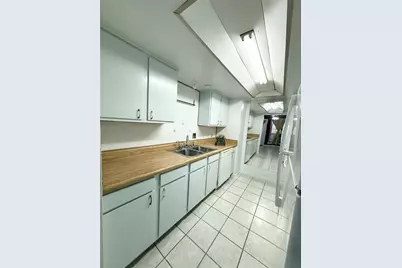 7040 Jetty Lane, Houston, TX 77072 - Photo 4