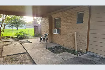 8002 Richland Drive, Houston, TX 77028 - Photo 20