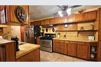 8002 Richland Drive, Houston, TX 77028 - Photo 6