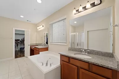 5515 Mangrove Creek Lane, Sugar Land, TX 77479 - Photo 20