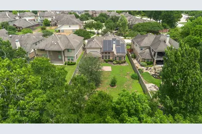 5515 Mangrove Creek Lane, Sugar Land, TX 77479 - Photo 46