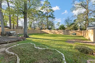 304 Hildred Ave, Conroe, TX 77303 - Photo 10