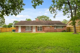 10602 Glenfield Ct, Houston, TX 77096 - Photo 46