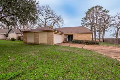 114 Timberline Drive, Huntsville, TX 77320 - Photo 1