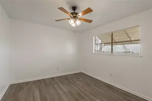 114 Timberline Dr, Huntsville, TX 77320 - Photo 18