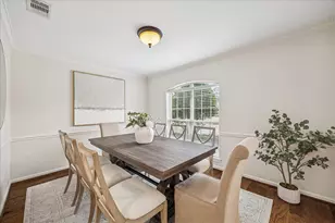 3407 Honeylocust Dr, Sugar Land, TX 77479 - Photo 10