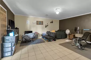 617 Catalpa St, Angleton, TX 77515 - Photo 22