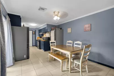 617 Catalpa Street, Angleton, TX 77515 - Photo 6