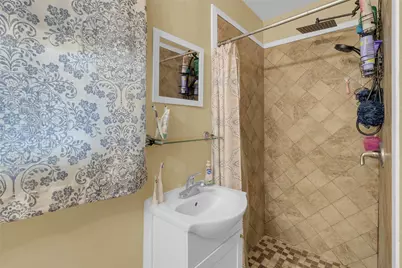 617 Catalpa Street, Angleton, TX 77515 - Photo 18