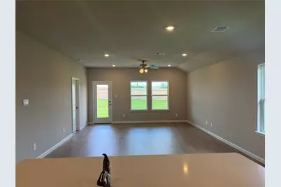 1018 Legrand Street, Brenham, TX 77833 - Photo 2