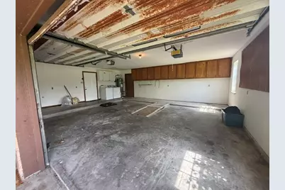 820 Avenue L, Dickinson, TX 77539 - Photo 22