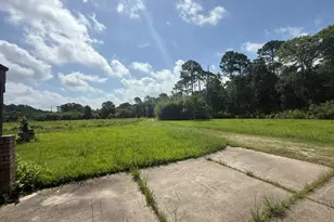 820 Avenue L, Dickinson, TX 77539 - Photo 20
