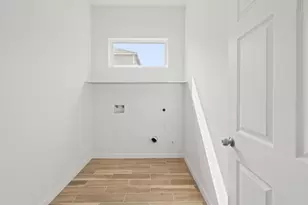 13926 Leabrandon Ln, Houston, TX 77045 - Photo 8