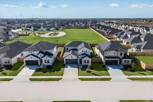 9723 Westminster Mnr Dr, Cypress, TX 77433 - Photo 22