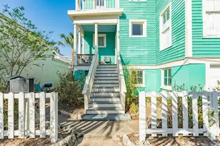 415 14th St, Galveston, TX 77550 - Photo 4