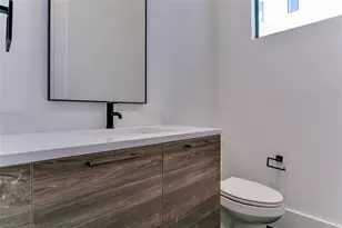 317 E 2nd St, Houston, TX 77007 - Photo 14