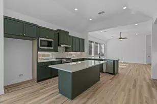 21915 Woodland Hawthorn Ln, Cypress, TX 77433 - Photo 4