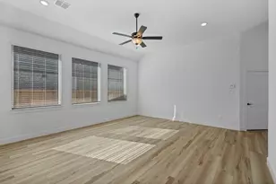 21915 Woodland Hawthorn Ln, Cypress, TX 77433 - Photo 8