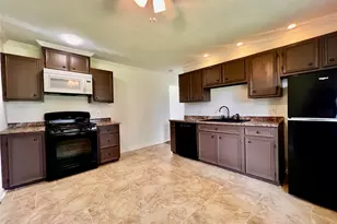 2102 Blueberry Ln, Pasadena, TX 77502 - Photo 16