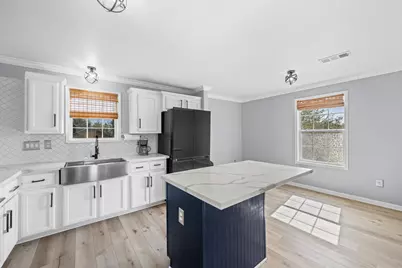 2005 Madison Avenue, Port Bolivar, TX 77650 - Photo 10