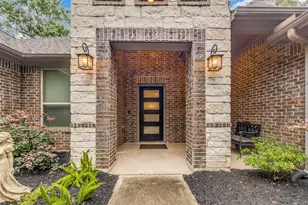 3500 Woods Estates Dr, Conroe, TX 77304 - Photo 4