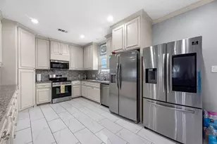 2233 Hoss Ct, Conroe, TX 77306 - Photo 8