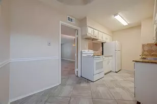 6410 Del Monte Dr, Houston, TX 77057 - Photo 12
