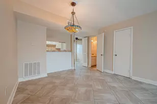 6410 Del Monte Dr, Houston, TX 77057 - Photo 8