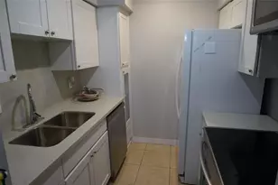8427 Hearth Dr, Houston, TX 77054 - Photo 2