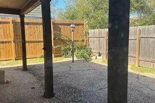 7838 Vickijohn Dr, Houston, TX 77071 - Photo 26