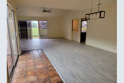 406 Fox Briar, Sugar Land, TX 77478 - Photo 4