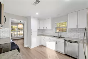 215 Acorn Tree Ct, Spring, TX 77388 - Photo 8