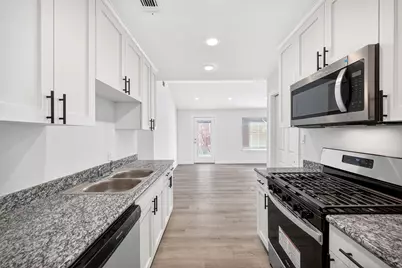 13815 Bay Gardens Drive Drive, Sugar Land, TX 77498 - Photo 18