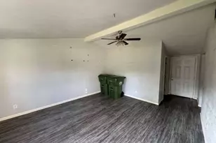 1301 Truman St, Cleveland, TX 77327 - Photo 2