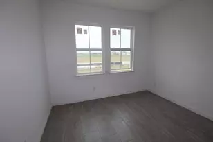 11710 Old Fashion Cir, Mont Belvieu, TX 77535 - Photo 10