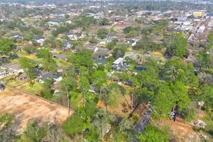 1701 Pine Village Dr, Houston, TX 77080 - Photo 10