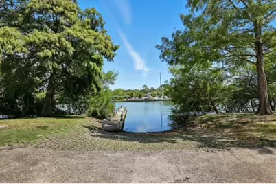 18617 Egret Bay Boulevard #702, Webster, TX 77058 - Photo 20